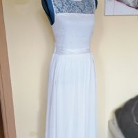 Дълга бяла рокля с етикет, снимка 2 - Рокли - 30625107