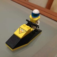 Стар конструктор Лего - Lego Town 6415 - Res-Q Jet-Ski, снимка 1 - Колекции - 42692995