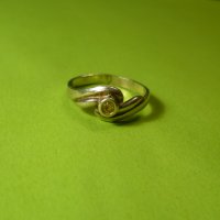 Детски сребърен пръстен с жълто камъче, снимка 3 - Пръстени - 38733759