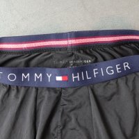 Tommy Hilfiger L размер мъжки боксерки в черно, снимка 6 - Бельо - 39507385