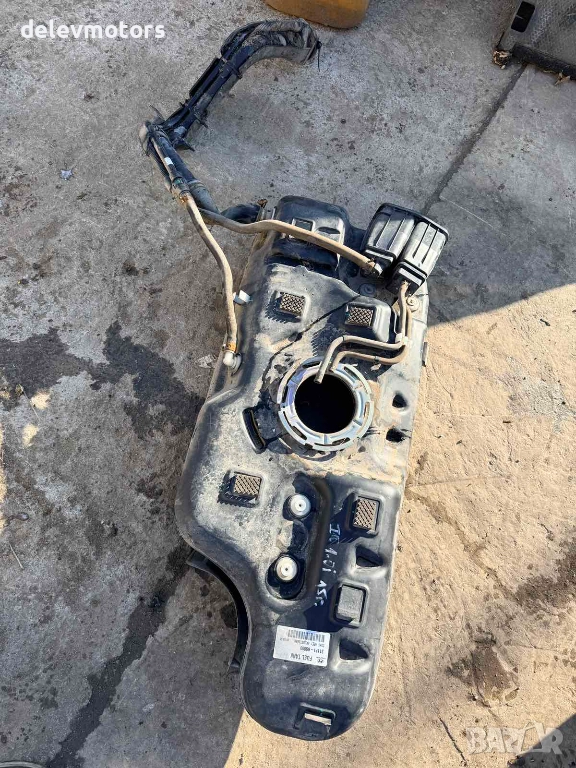 31171-89000 резервоар за гориво от Hyundai I10 1.0 , 69 ph, 5 speed, engine B3LA, 2016, Хюндай И10, снимка 1