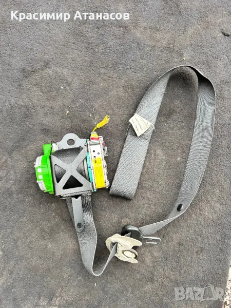 Предпазен колан преден ляв за Тойота аурис. 73220-02221, снимка 1