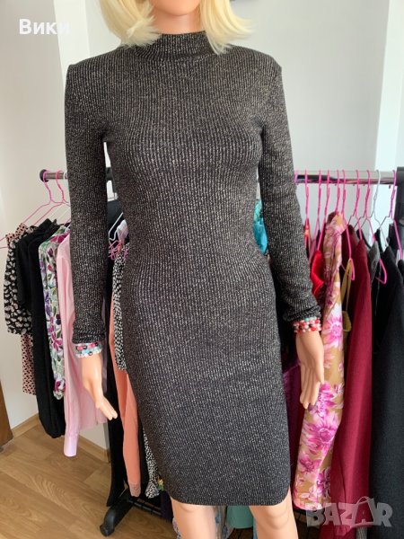 Черна рокля със златни нишки, снимка 1