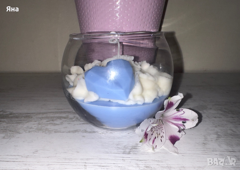 Свещ синя,с цветя и сърце-ръчно изработена, снимка 1