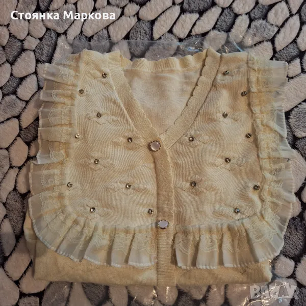 Нова блузка с харбалички, снимка 1