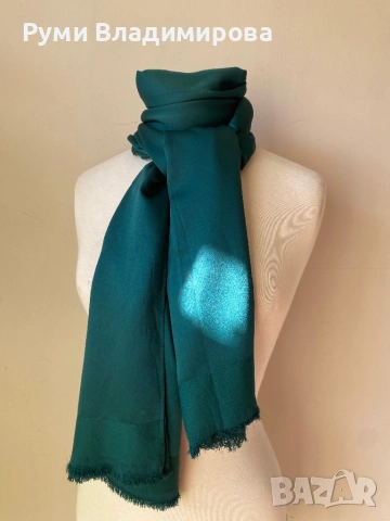Тъмнозелен шал от сатен, снимка 5 - Шалове - 54357335