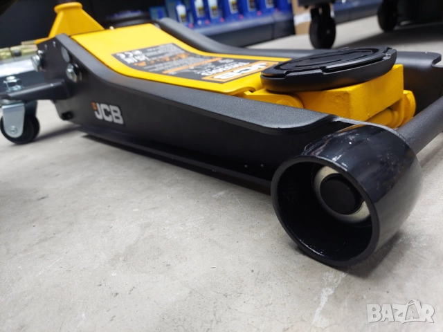 Хидравличен крик нископрофилен - 2.5 и 3 тона JCB, снимка 2 - Други инструменти - 52722289