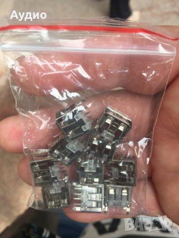 ОРИГИНАЛНИ USB букси за панели на CD-та PIONEER също така и в черно, снимка 8 - Аксесоари и консумативи - 27230976