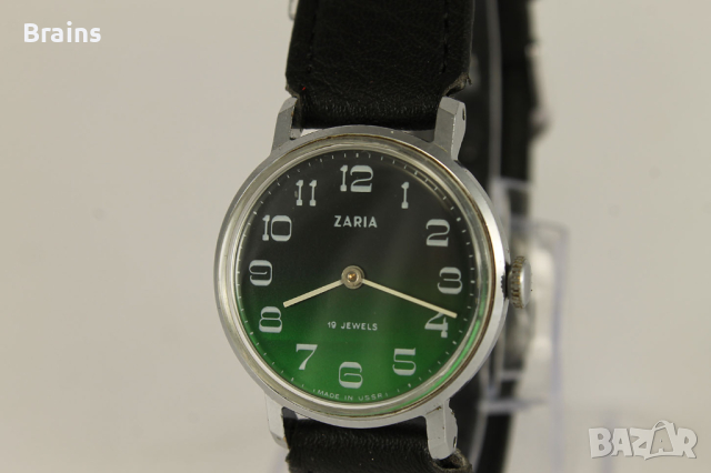 Колекционерски Руски Часовник ЗАРЯ 2001 19 Камъка, снимка 3 - Антикварни и старинни предмети - 44765936
