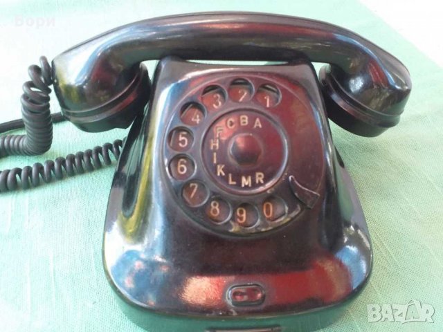 Стар телефон, снимка 3 - Стационарни телефони и факсове - 30018999