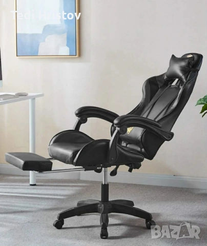 Геймърски стол с прибираща се подложка за крака и функция за масаж - черен