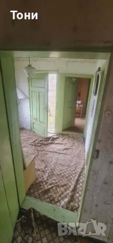 Масивна къща с голям двор в Макариополско, снимка 11 - Къщи - 56011890