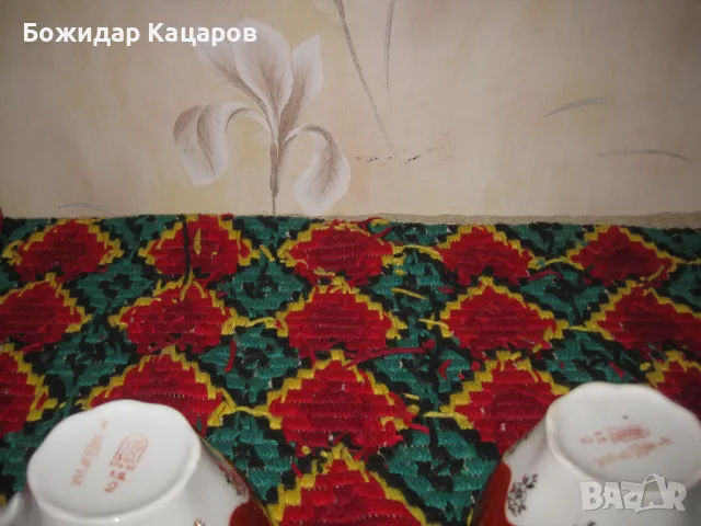 Две изключително красиви чашки - СССР.Цена -10 лева, за двете общо. Пращам по Еконт. За София, може, снимка 6 - Сервизи - 49109570