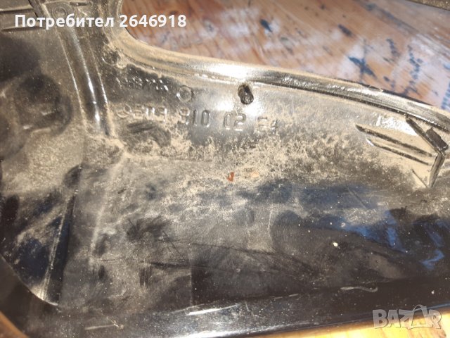 Капачка за дясно огледало за мерцедес  w203, снимка 2 - Части - 29316512