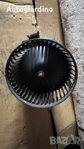 Вентилатор за парно зa Ford Fiesta -  VP8E2H18456-AB / 3135102338