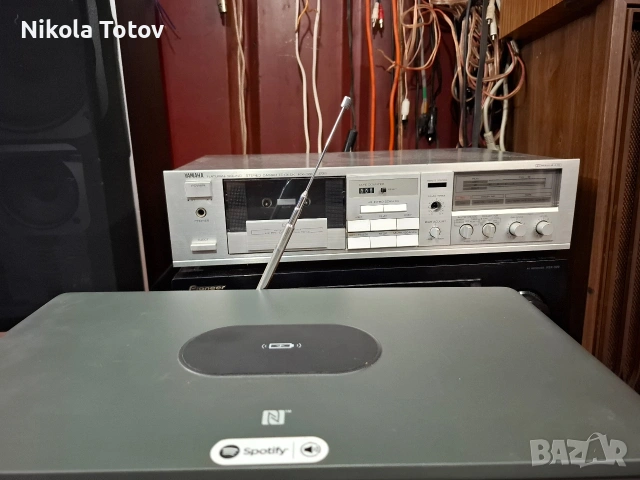 Продава се дизайнерско интернет радио TechniSat DIGITRADIO631. , снимка 3 - Радиокасетофони, транзистори - 53360048