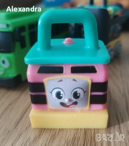 Колички Hot Wheels, снимка 10 - Коли, камиони, мотори, писти - 50878821