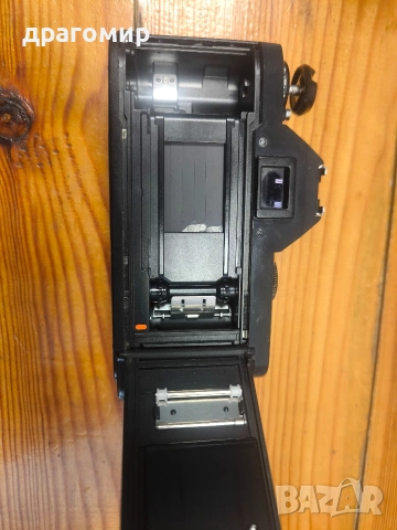 Canon T50, снимка 6 - Фотоапарати - 53897784