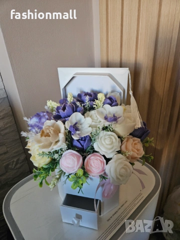 Абитуриентска шапка Букет, снимка 3 - Декорация за дома - 54353572