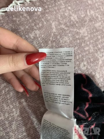 Два пуловера на Ralph Lauren Size S ESCADA. Original. Size S-М 100% Вълна, снимка 10 - Потници - 44229343