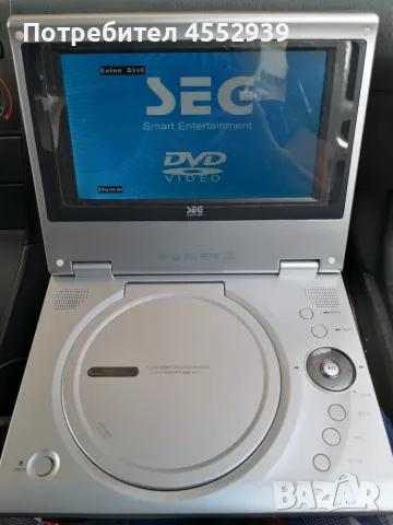DVD  плейър с монитор 7 инча, снимка 3 - Плейъри, домашно кино, прожектори - 55795133