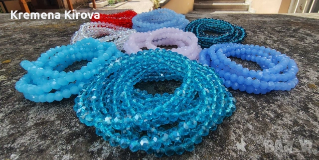 Гривни на едро по 100 броя. От стъкло.Бижута Луди гъби.
