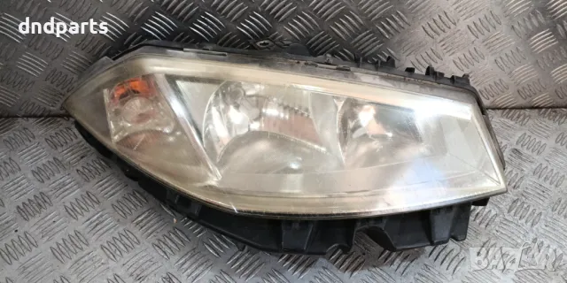 Десен фар Renault Megane 2004г.	