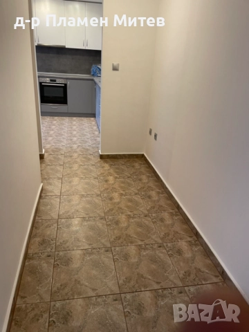 Давам 3-СТАЕН апартамент срещу парламента, снимка 4 - Апартаменти - 52447928