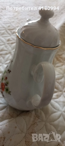 порцеланов чайник , снимка 3 - Сервизи - 51669444