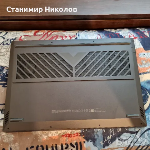 HP Victus 16-d1000nu color Mica Silver , снимка 3 - Лаптопи за дома - 48364366