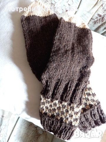 Ръчно плетени чорапи от вълна, размер 43, снимка 2 - Мъжки чорапи - 42775056