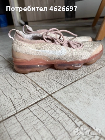 Оригинални маратонки Nike, снимка 2 - Маратонки - 52971742