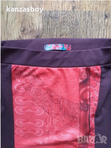 Desigual  - страхотна пола КАТО НОВА, снимка 5 - Поли - 31399914