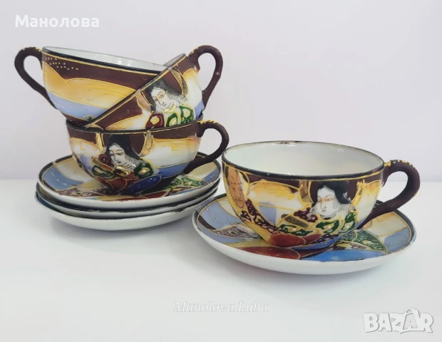 Японски порцеланови чаши с чинийки за кафе Satsuma Moriage.