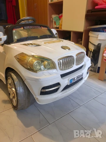 BMW Акумолаторен детски джип, снимка 3 - Коли, камиони, мотори, писти - 50669416