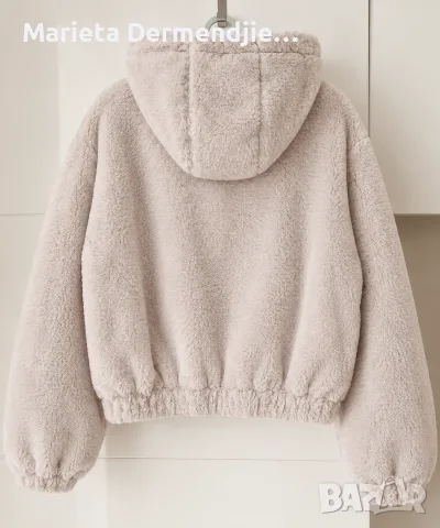 Есенно пухкаво меко яке Bershka, снимка 2 - Якета - 56538538