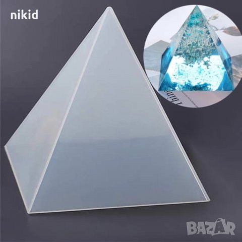 3D Огромна Пирамида 15 см Оргонит силиконов молд форма калъп смола за  и бижута и декорация  глина , снимка 1 - Форми - 30936088