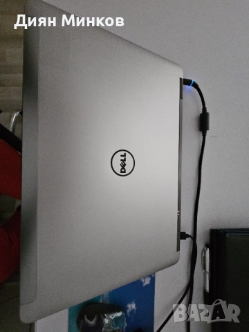 Лаптоп Dell 15.6" i7 SSD, снимка 3 - Лаптопи за дома - 52693470