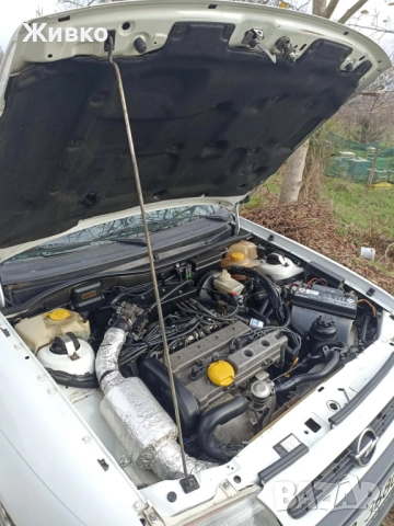 Opel Astra F 1.6 Sport, снимка 14 - Автомобили и джипове - 52635790