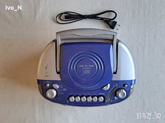 Радио със CD плейър Universum CTR-1022., снимка 6 - Радиокасетофони, транзистори - 52248327