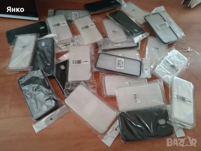 Силиконови кейсове ifone Samsung и други около 30бр 20€