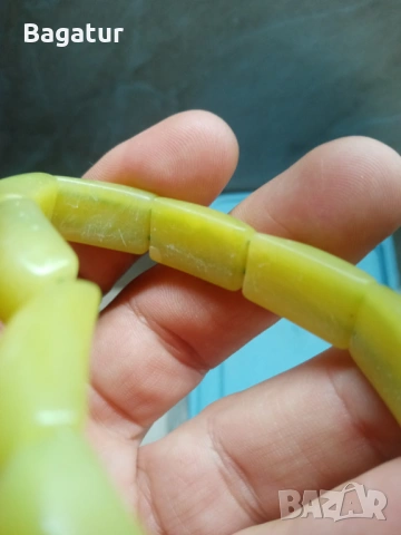 Гривна от зелен нефрит 188карата, снимка 2 - Гривни - 54365664