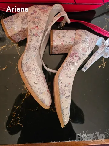 Обувки MARTINI р-р 36, снимка 7 - Дамски обувки на ток - 48434083