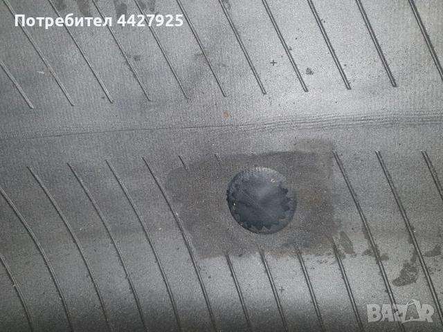 зимни гуми Nokian, снимка 9 - Гуми и джанти - 52325018