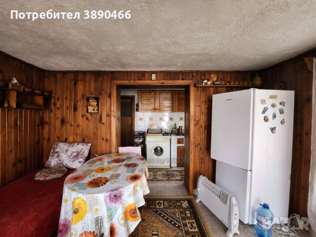 Къща с двор в село Братаница, снимка 6 - Къщи - 44651443
