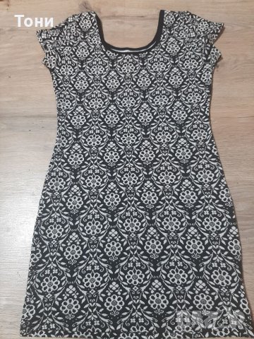 Дамска рокля, снимка 3 - Рокли - 35604620