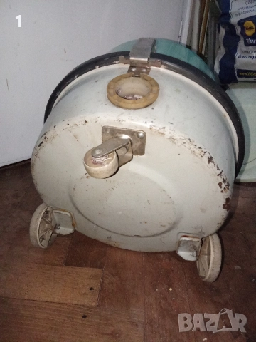 прахосмукачка тайфун, снимка 7 - Прахосмукачки - 52897464