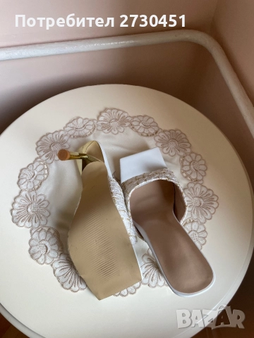 Дамски елегантни чехли, снимка 8 - Дамски елегантни обувки - 51588383