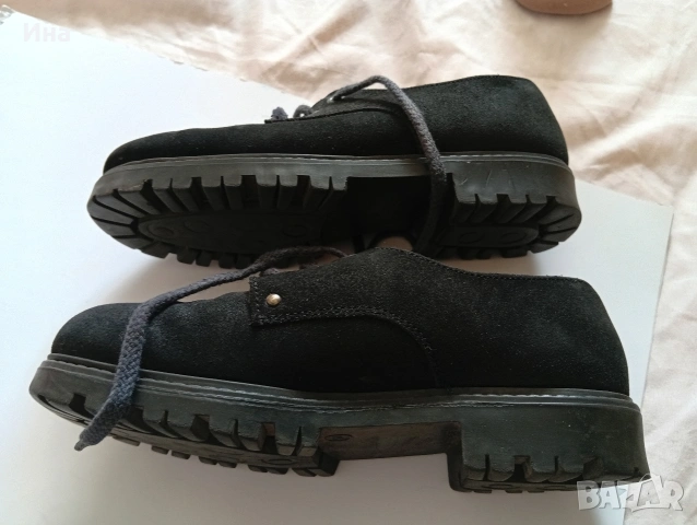 Черни спортни обувки естеств.кожа ном.38, снимка 7 - Спортна екипировка - 53034932