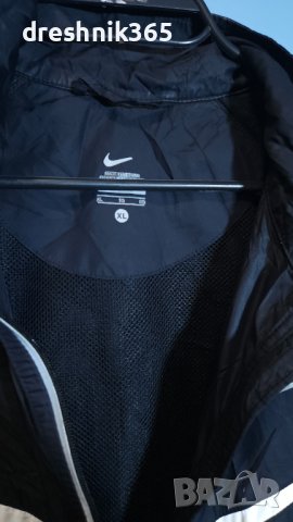 NIKE Ветровка/Дамска XL, снимка 4 - Спортни дрехи, екипи - 44471828